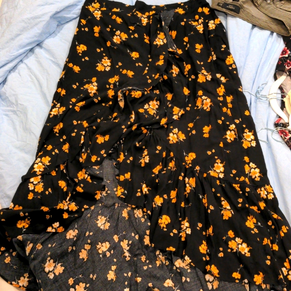 Black flora high low ruffled skirt